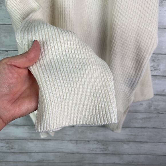 Sanctuary Cut It Out Sweater White Size 3X - Picture 5 of 6